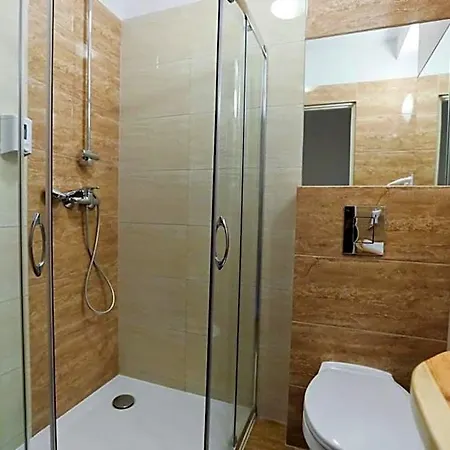 Oda ve Kahvaltı Goscinne Via Steso